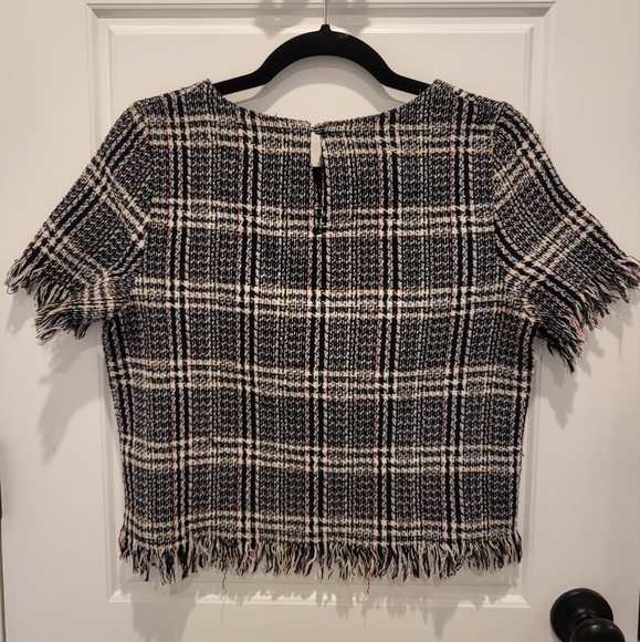Tweed fringe crop top - Picture 2 of 3